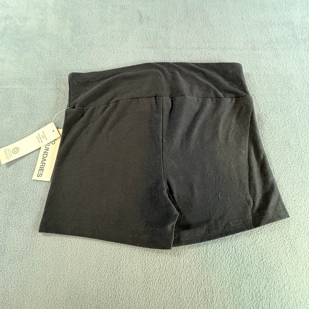 No Boundaries Women's Shorty Shorts Black Soot High Rise Recycled Poly S/M NWT - Picture 5 of 5